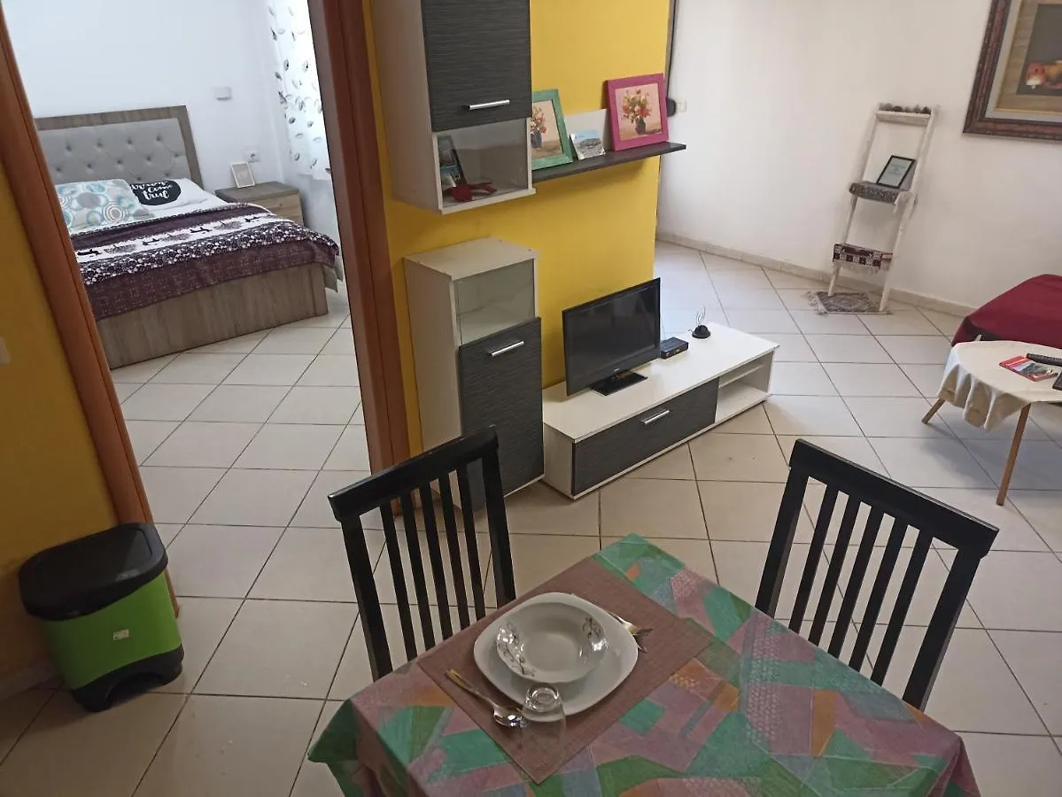 Apartamento Central 1+1 Ap With Balcony Tirana Albania