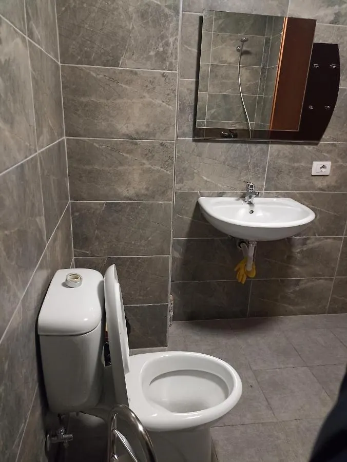 Central 1+1 Ap With Balcony Tirana Apartamento